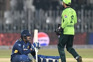 पाकिस्तान-श्रीलंका के बीच सीरीज के आखिरी दो वनडे टले, इस्लामाबाद में बम ब्लास्ट के बाद खौफ में श्रीलंकाई खिलाड़ी SportsTak Hindi