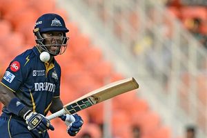 बड़ी खबर : शुभमन गिल की टीम का तूफानी प्लेयर मुंबई इंडियंस से जुड़ा, गुजरात टाइटंस से करोड़ों में हुआ ट्रेड SportsTak Hindi