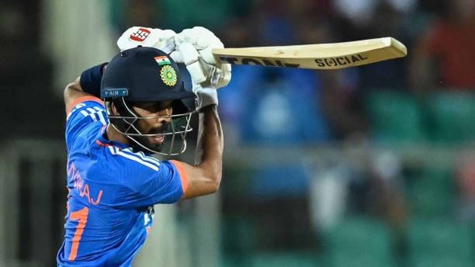 IND A vs SA A: गायकवाड़ के शतक से इंडिया ए ने साउथ अफ्रीका को 4 विकेट से हराया, हर्षित राणा ने छक्का लगाकर खत्म किया मैच IND A vs SA A: गायकवाड़ के शतक से इंडिया ए ने साउथ अफ्रीका को 4 विकेट से हराया, हर्षित राणा ने छक्का लगाकर खत्म किया मैच