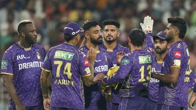 IPL 2026: कोलकाता नाइट राइडर्स ने इस सूरमा को बनाया बॉलिंग कोच, CSK-MI के साथ जीता है आईपीएल खिताब KKR Team In IPL 2025 (Photo-PTI)