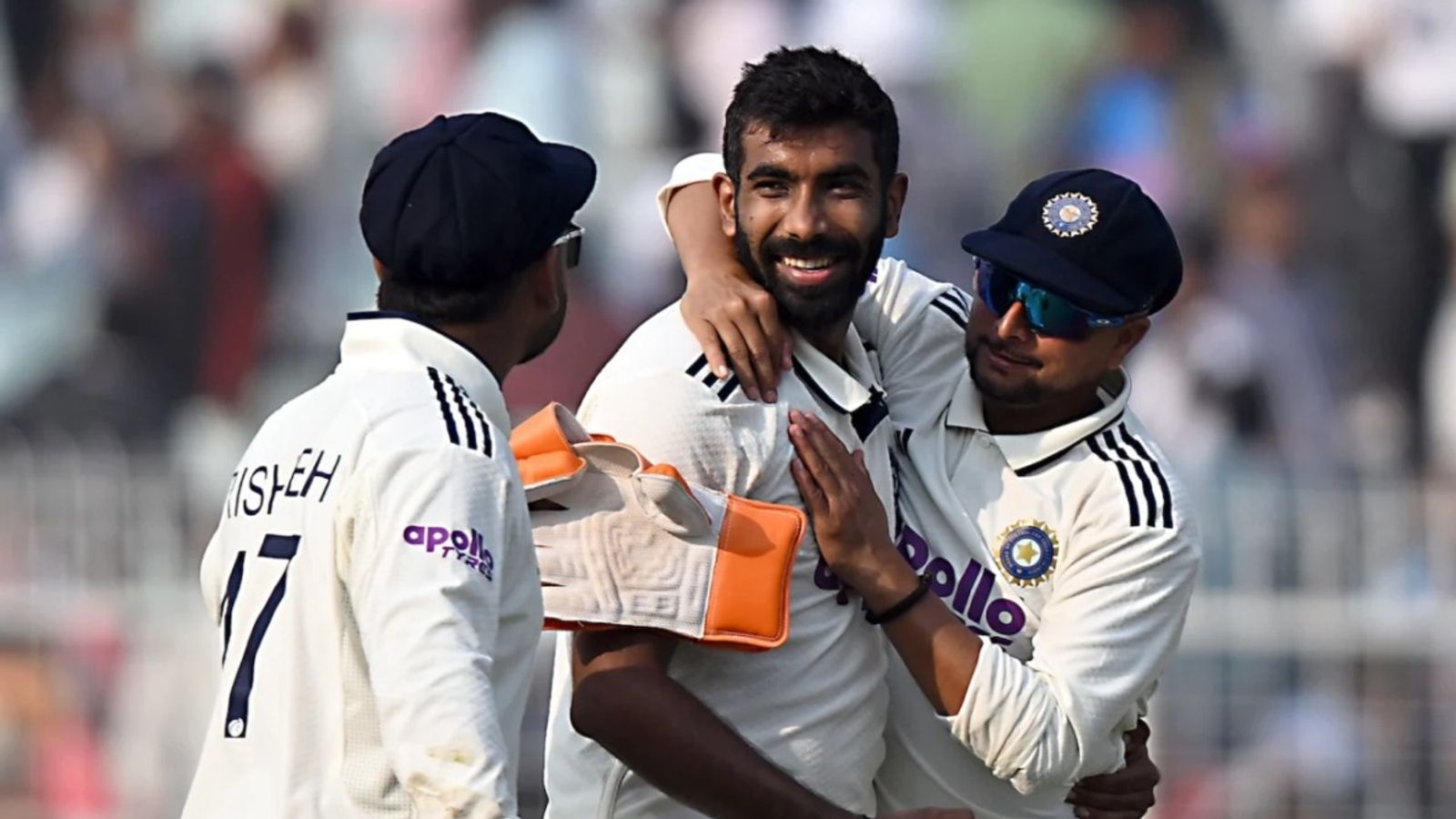 IND vs SA: साउथ अफ्रीका को 159 पर ढेर करने के बाद भारत की सतर्क शुरुआत, जायसवाल को गंवाया पर राहुल-सुंदर डटे IND vs SA: साउथ अफ्रीका को 159 पर ढेर करने के बाद भारत की सतर्क शुरुआत, जायसवाल को गंवाया पर राहुल-सुंदर डटे