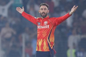 IPL 2026 Retention List: मैक्सवेल, बिश्नोई, मिलर, अय्यर, पथिराना जैसे सूरमा खिलाड़ी होंगे रिलीज! सामने आई बड़ी अपडेट SportsTak Hindi