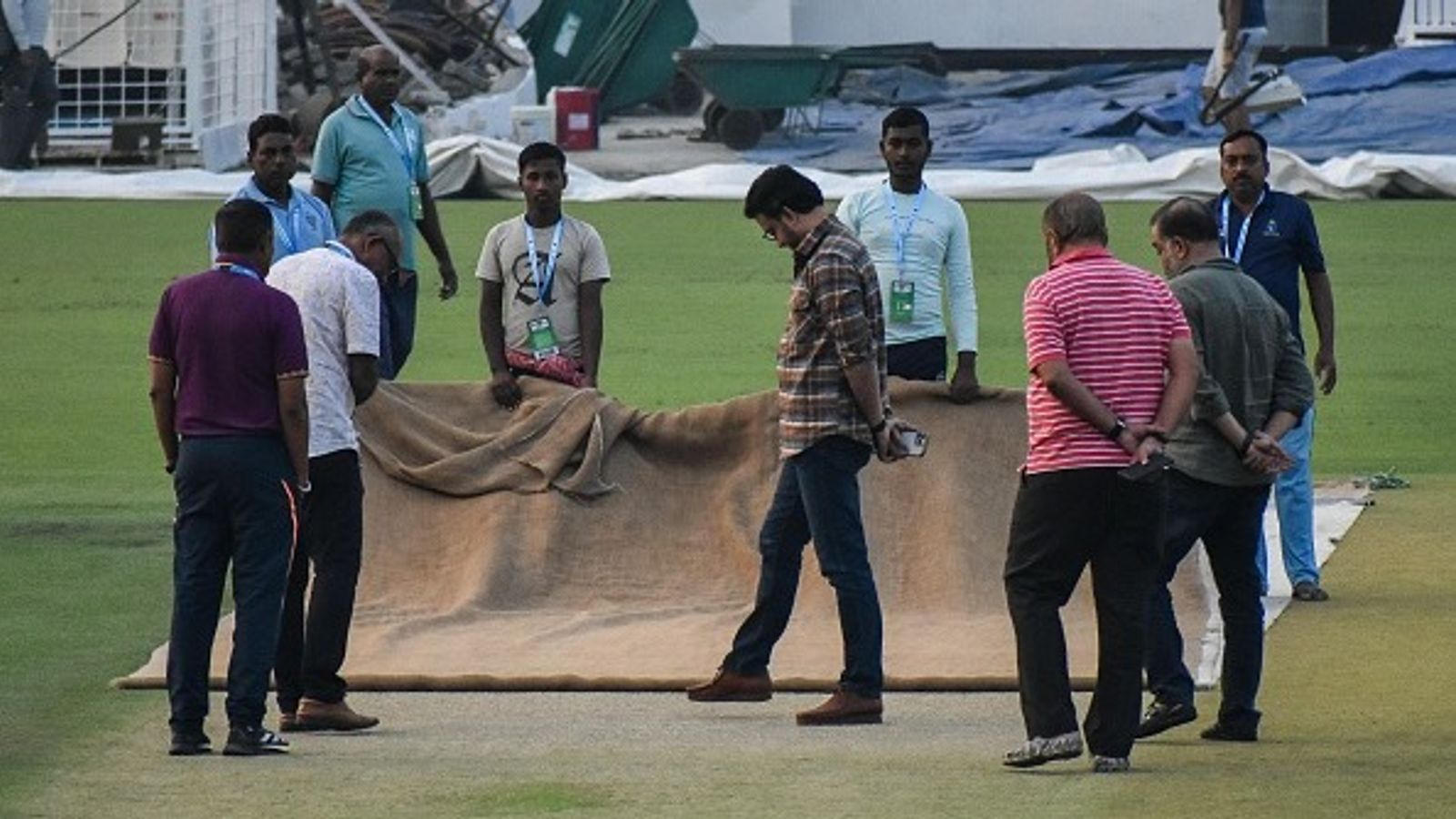 CAB के बचाव में उतरे सौरव गांगुली, कोलकाता की पिच के लिए टीम इंडिया को दिया दोष, कहा- वो नहीं चाहते... CAB के बचाव में उतरे सौरव गांगुली, कोलकाता की पिच के लिए टीम इंडिया को दिया दोष, कहा- वो नहीं चाहते...