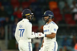 IND vs SA: साउथ अफ्रीका के खिलाफ दूसरे टेस्ट से पहले टीम इंडिया ने इस खिलाड़ी को वापस बुलाया, शुभमन गिल का बाहर होना तय! SportsTak Hindi