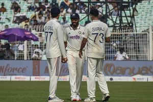 Exclusive: सुनील गावस्कर ने खोली पोल, भारत की हार के बाद फूटा गुस्सा, कहा- हमारे खिलाड़ी डोमेस्टिक क्रिकेट नहीं खेलते हैं SportsTak Hindi