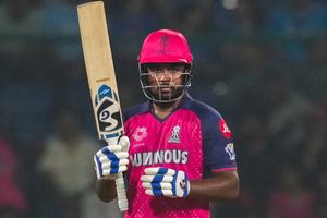 'मैंने उसे नहीं रोका', राजस्थान रॉयल्स के मालिक ने संजू सैमसन को छोड़ने पर खोले राज, बताया क्यों किया ट्रेड और कैसे CSK से हुई बात SportsTak Hindi