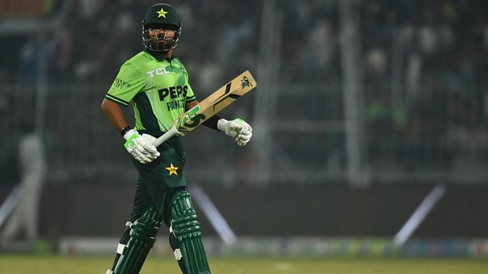 बाबर आजम की जिम्बाब्वे के खिलाफ फजीहत, इंटरनेशनल टी20 में 9वीं बार हुए डक पर आउट, शाहिद अफरीदी से निकले आगे बाबर आजम की जिम्बाब्वे के खिलाफ फजीहत, इंटरनेशनल टी20 में 9वीं बार हुए डक पर आउट, शाहिद अफरीदी से निकले आगे