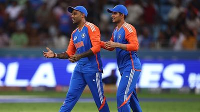 शुभमन गिल से क्या टी20 की कप्तानी पर खतरा है? सूर्यकुमार यादव ने तोड़ी चुप्पी, बोले- मैंने डरना छोड़ दिया है, हम दोनों के बीच... SportsTak Hindi