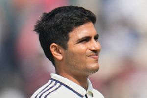 IND vs SA: शुभमन गिल का दूसरे टेस्ट से ठीक पहले गुवाहाटी में फिटनेस टेस्ट! भारतीय कप्तान पर आई लेटेस्ट अपडेट SportsTak Hindi