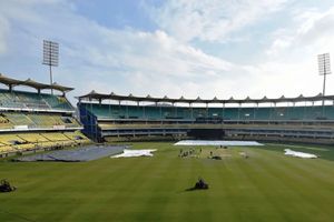 IND vs SA : गुवाहाटी के मैदान पर कैसा है टीम इंडिया की जीत-हार का रिकॉर्ड, सामने आया पूरा सच SportsTak Hindi