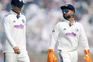 IND vs SA: शुभमन की जगह टीम इंडिया में कौन खेलेगा? पंत ने नहीं खोले पत्ते, बोले- जिसे खेलना है उसे... SportsTak Hindi