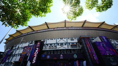 IND vs SA: गुवाहाटी बना भारत का 30वां टेस्ट वेन्यू, देश में कब, किस स्टेडियम में खेला गया क्रिकेट का सबसे बड़ा फॉर्मेट, देखिए पूरी लिस्ट SportsTak Hindi