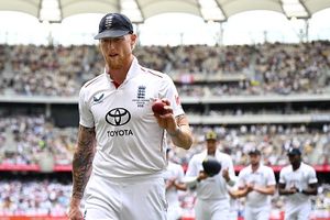 बल्ले से नहीं, इस बार गेंद से बरपाया कहर, बेन स्टोक्स ने चकनाचूर किया 89 साल पुराना रिकॉर्ड SportsTak Hindi