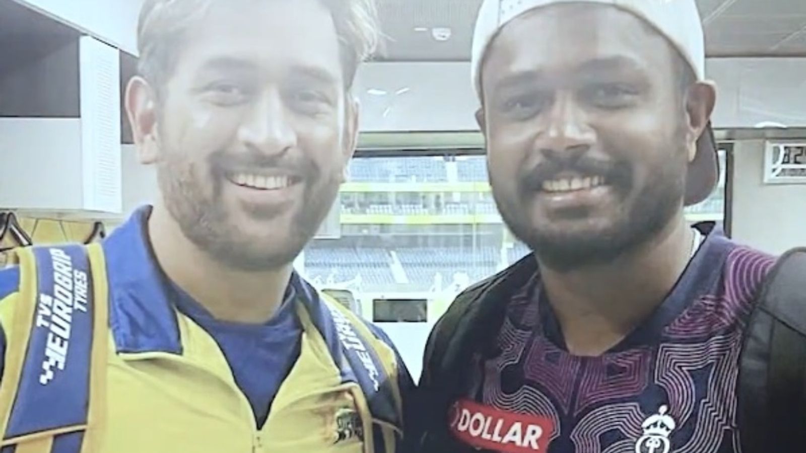 मेरे दोस्तों ने बताया कि CSK का ड्रेसिंग रूम.... संजू सैमसन का चेन्नई सुपर किंग्स और एमएस धोनी को लेकर बड़ा खुलासा मेरे दोस्तों ने बताया कि CSK का ड्रेसिंग रूम.... संजू सैमसन का चेन्नई सुपर किंग्स और एमएस धोनी को लेकर बड़ा खुलासा