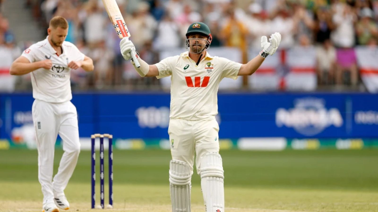 AUS vs ENG: ट्रेविस हेड-मिचेल स्टार्क के तूफान में उड़ा इंग्लैंड, पर्थ टेस्ट 2 दिन में खत्म, ऑस्ट्रेलिया 8 विकेट से बना विजेता AUS vs ENG: ट्रेविस हेड-मिचेल स्टार्क के तूफान में उड़ा इंग्लैंड, पर्थ टेस्ट 2 दिन में खत्म, ऑस्ट्रेलिया 8 विकेट से बना विजेता