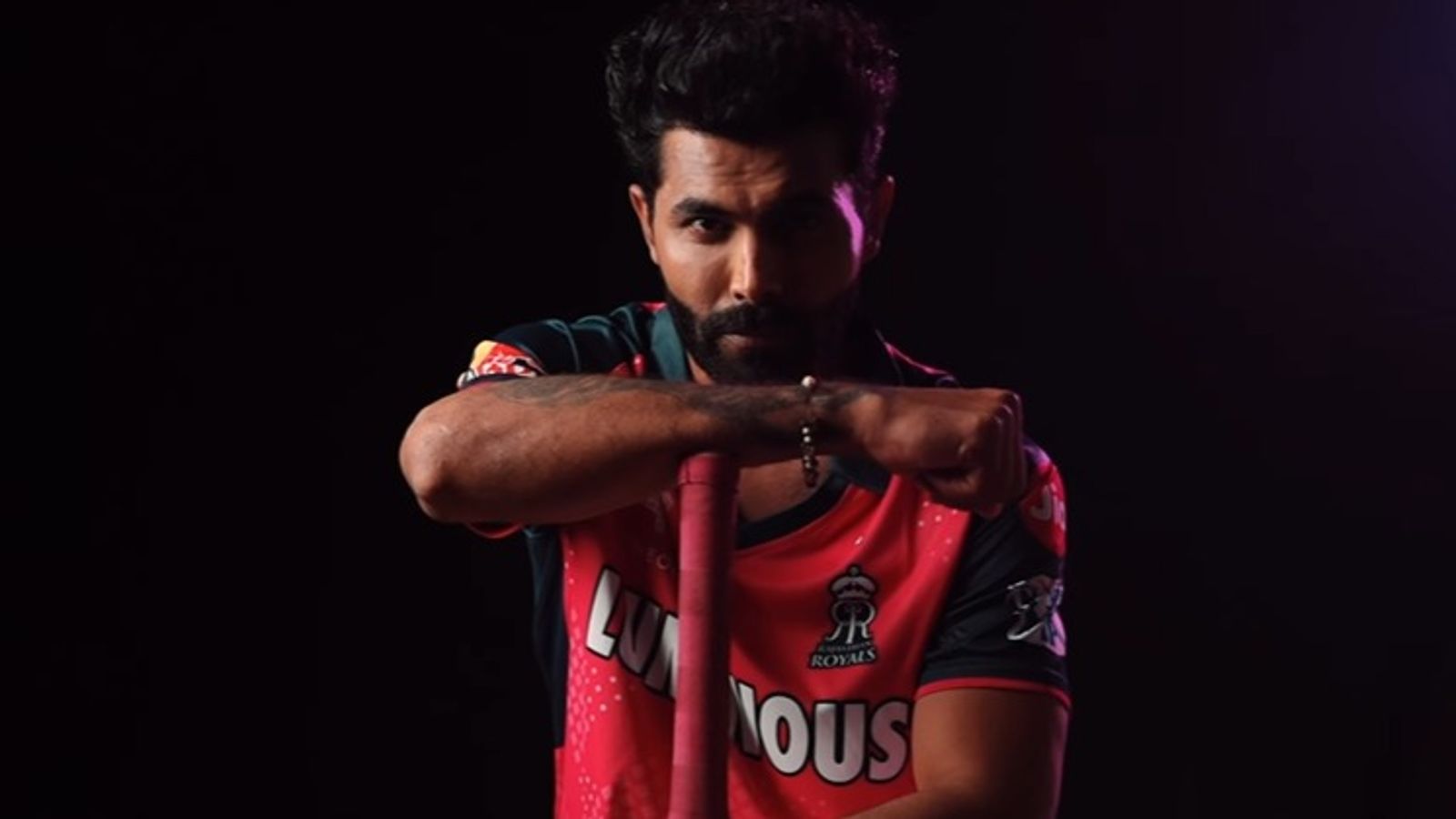 CSK छोड़कर राजस्थान रॉयल्स में जाने के लिए जडेजा ने कैसे बनाया मन? अब खोला राज CSK छोड़कर राजस्थान रॉयल्स में जाने के लिए जडेजा ने कैसे बनाया मन? अब खोला राज