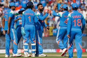 IND vs SA ODIs: शुभमन गिल ही नहीं साउथ अफ्रीका वनडे सीरीज से ये भारतीय भी रहेंगे बाहर! सामने आए चौंकाने वाले नाम SportsTak Hindi