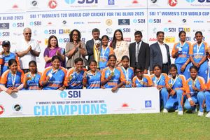 भारतीय महिला क्रिकेट टीम ने जीता पहला दृष्टिहीन वर्ल्ड कप, नेपाल को फाइनल में दी मात SportsTak Hindi