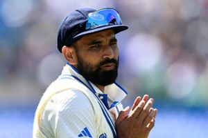 शमी को वनडे टीम इंडिया में नहीं मिली जगह, क्या करियर अब पूरी तरह से खत्म हो गया ? SportsTak Hindi