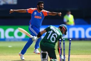 T20 World Cup 2026 में भारत-पाकिस्तान मुकाबले की तारीख आई सामने, जानें कब टकराएंगी दोनों टीमें SportsTak Hindi