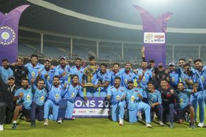 Syed Mushtaq Ali Trophy 2025: सैयद मुश्ताक अली ट्रॉफी में कितनी टीमों की होगी चुनौती, कब और कहां देख सकते हैं मैचों की Live Streaming? यहां जानें डिटेल्स SportsTak Hindi