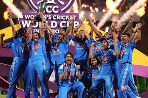 WPL 2026 auction: भारत को पहली बार वर्ल्ड चैंपियन बनाने वाली वो पांच खिलाड़ी, जिन पर ऑक्शन में हो सकती है पैसों की बारिश SportsTak Hindi