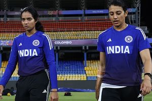 WPL 2026 Auction के लिए उपलब्ध होने के बावजूद ये दो भारतीय खिलाड़ी क्यों नहीं बन पाएगी स्क्वॉड का हिस्सा? बोली लगाने वाली टीम को होगा नुकसान SportsTak Hindi