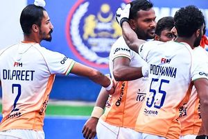 Sultan Azlan Shah Cup 2025 के फाइनल में पहुंचा भारत, कनाडा के खिलाफ गोल की बारिश कर 14-3 से दर्ज की धमाकेदार जीत SportsTak Hindi