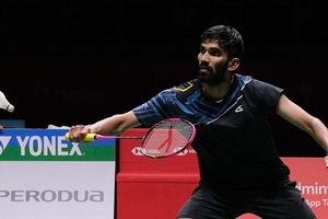 किदांबी श्रीकांत नौ साल बाद Syed Modi badminton tournament जीतने से महज एक कदम दूर, स्टार भारतीय जोड़ी भी फाइनल में पहुंची SportsTak Hindi