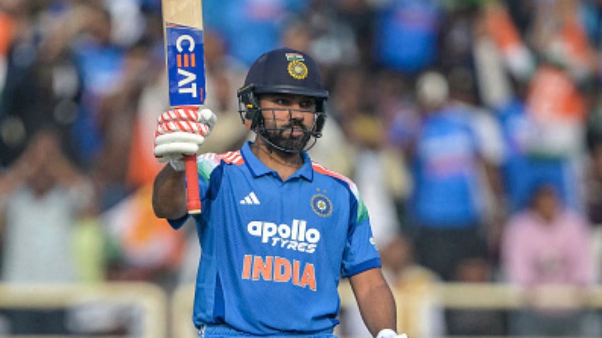 Rohit Sharma Sixes: रोहित शर्मा बने वनडे क्रिकेट के सबसे बड़े सिक्सवीर, शाहिद अफरीदी का वर्ल्ड रिकॉर्ड किया ध्वस्त