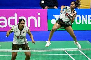 Syed Modi International Championships: तृषा जॉली और गायत्री गोपीचंद की जोड़ी ने बचाया ताज, लगातार दूसरी बार बनीं चैंपियन, श्रीकांत फाइनल में हारे SportsTak Hindi