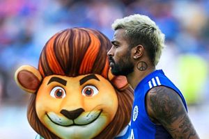 हार्दिक पंड्या की वापसी की तारीख आई सामने, ढाई महीने बाद इस मुकाबले से फिर क्रिकेट मैदान पर दिखेंगे SportsTak Hindi