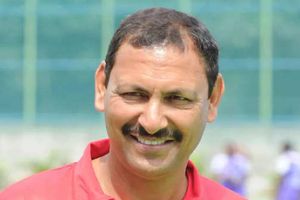 भारतीय महिला हॉकी टीम के हेड कोच ने दिया इस्तीफा, इस वजह से छोड़ा पद SportsTak Hindi