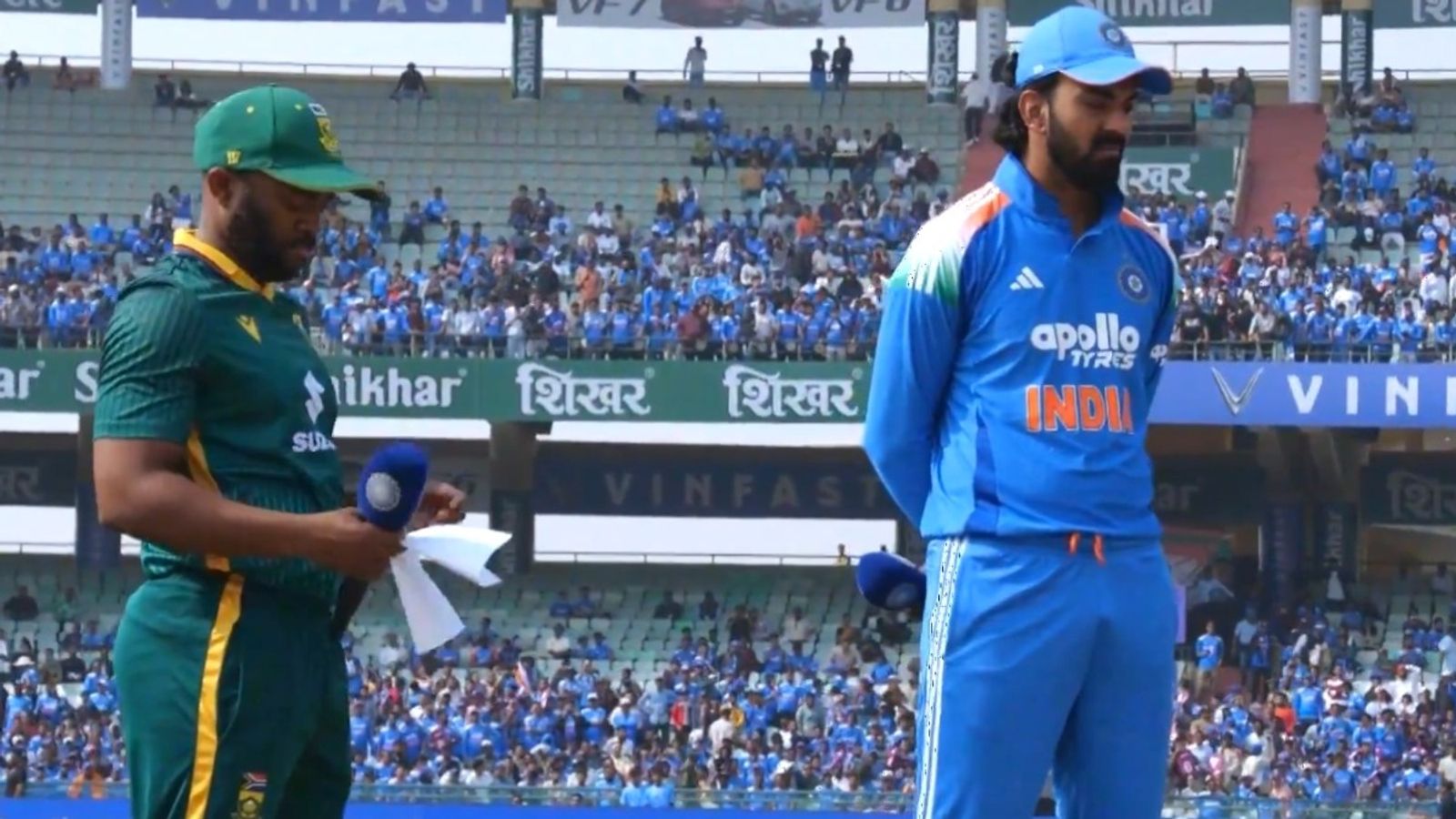 IND vs SA, 2ND ODI : भारत की पहले बैटिंग, साउथ अफ्रीका ने टीम में किए 3 बदलाव, जानें Playing XI IND vs SA, 2ND ODI : भारत की पहले बैटिंग, साउथ अफ्रीका ने टीम में किए 3 बदलाव, जानें Playing XI