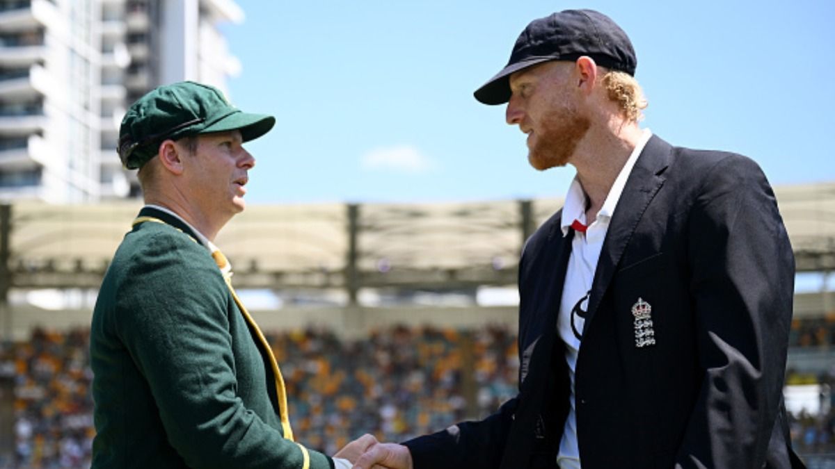 AUS vs ENG: इंग्लैंड ने टॉस जीतकर बैटिंग चुनी, ऑस्ट्रेलिया ने खिलाया ऑल पेस अटैक, किए 2 बदलाव