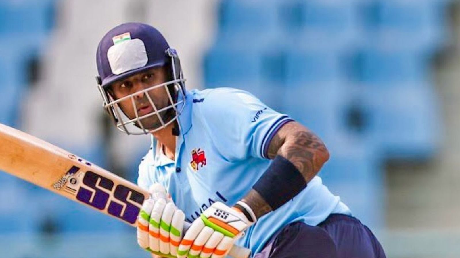 सूर्यकुमार यादव का खराब खेल मुंबई को ले डूबा, CSK में रहे बॉलर ने 10 गेंद में 5 विकेट लेकर मचाया तहलका, केरल को मिली जीत सूर्यकुमार यादव का खराब खेल मुंबई को ले डूबा, CSK में रहे बॉलर ने 10 गेंद में 5 विकेट लेकर मचाया तहलका, केरल को मिली जीत