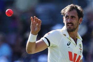 मिचेल स्टार्क ने वसीम अकरम का रिकॉर्ड तोड़ने के बाद दिया विस्फोटक बयान, कहा - वो अब भी मुझसे... SportsTak Hindi