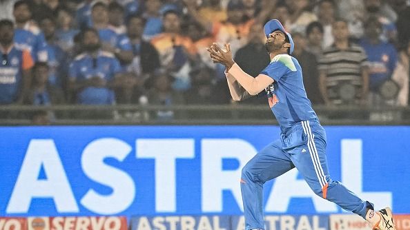 टीम इंडिया में क्या है वाशिंगटन सुंदर का रोल? असिस्टेंट कोच ने तीसरे वनडे से ठीक पहले बता दिया पूरा सच टीम इंडिया में क्या है वाशिंगटन सुंदर का रोल? असिस्टेंट कोच ने तीसरे वनडे से ठीक पहले बता दिया पूरा सच