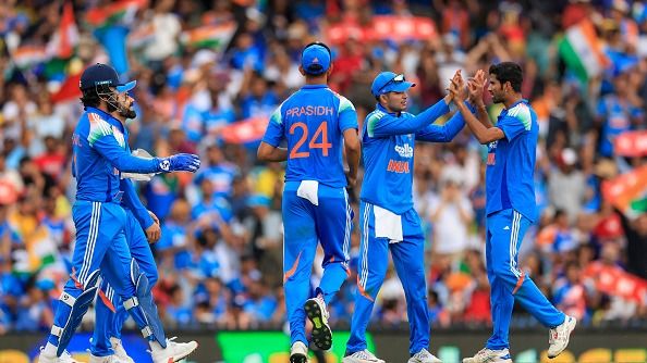 Washington Sundar of India celebrates