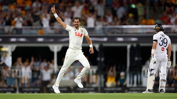 Ashes : स्टार्क-नेसेर के कहर में उड़ा इंग्लैंड, ऑस्ट्रेलिया ने दूसरे टेस्ट में आठ विकेट से अंग्रेजों को धोकर सीरीज में 2-0 की बनाई बढ़त Ashes : स्टार्क-नेसेर के कहर में उड़ा इंग्लैंड, ऑस्ट्रेलिया ने दूसरे टेस्ट में आठ विकेट से अंग्रेजों को धोकर सीरीज में 2-0 की बनाई बढ़त