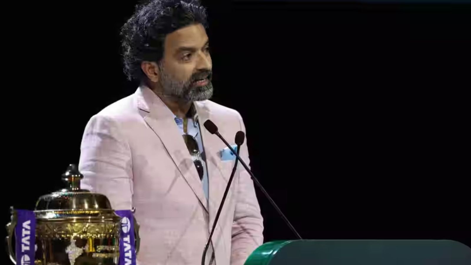 IPL 2026 Auction के लिए कौनसे 35 नए नाम जोड़े गए, भारत के 23 अनजाने क्रिकेटर्स को भी दी गई जगह IPL 2026 Auction के लिए कौनसे 35 नए नाम जोड़े गए, भारत के 23 अनजाने क्रिकेटर्स को भी दी गई जगह