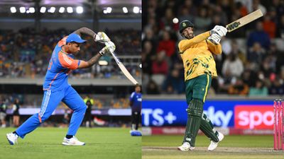 IND vs SA: भारत ने फिर गंवाया टॉस, साउथ अफ्रीका ने चुनी बॉलिंग, सैमसन- राणा पहले मैच से बाहर, जानें प्लेइंग 11 SportsTak Hindi