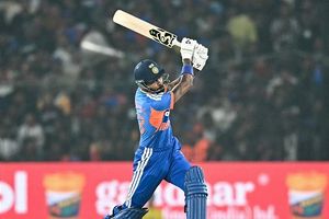 'आपको रॉकस्टार बनना होगा, 10 मिनट के लिए आकर फैंस को पागल बनाना होगा', हार्दिक पंड्या का बड़ा बयान SportsTak Hindi