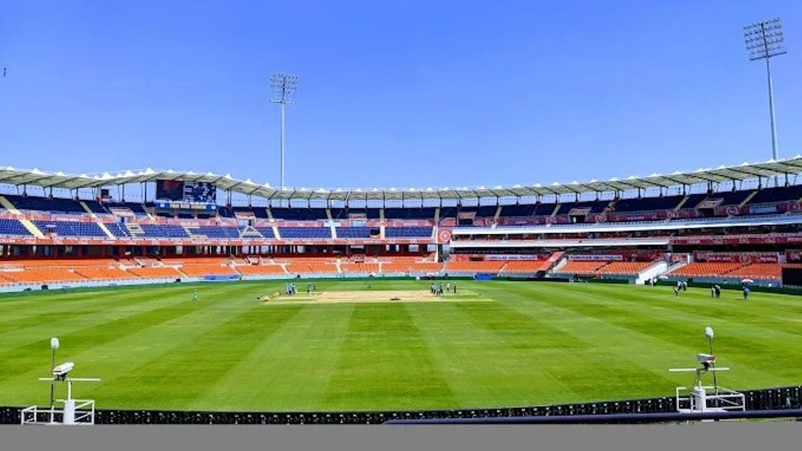 IND vs SA के बीच दूसरे T20I में कैसा होगा पिच का मिजाज, क्या होगी टीम इंडिया की Playing XI? जानें सब कुछ IND vs SA के बीच दूसरे T20I में कैसा होगा पिच का मिजाज, क्या होगी टीम इंडिया की Playing XI? जानें सब कुछ