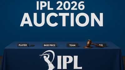 IPL Auction 2026 : विदेशी सितारों को अब नहीं मिलेगी रिकॉर्डतोड़ सैलरी, नीलामी के बदले नियम जानना है बेहद जरूरी SportsTak Hindi