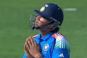 वैभव सूर्यवंशी ने 171 रन की पारी से बनाया वर्ल्ड रिकॉर्ड, भारत ने 50 ओवर में ठोके 433 रन SportsTak Hindi