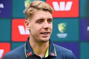 कैमरन ग्रीन के मैनेजर से हुआ ‘ब्लंडर’, IPL 2026 में गेंदबाजी को तैयार धुरंधर, खुद खोला बड़ा राज SportsTak Hindi