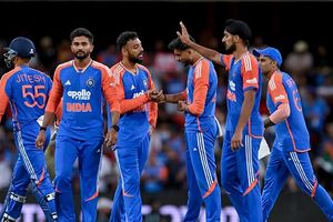 इस भारतीय खिलाड़ी को धर्मशाला की सर्दी ने किया सबसे ज्यादा परेशान, मैच के बाद सुनाई आपबीती SportsTak Hindi