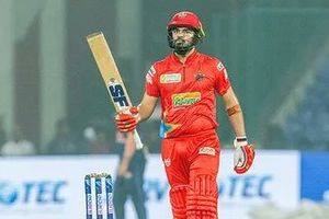 कौन है तेजस्वी दहिया? जिन्होंने 10 मैच में उड़ाये 29 छक्के तो अब बरसे करोड़ों, इस टीम के हाथ लगा जैकपॉट! SportsTak Hindi