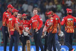 IPL 2026 PBKS Squad : पंजाब किंग्स ने ऑस्ट्रेलियाई प्लेयर्स पर बरसाए करोड़ों, जानें Squad SportsTak Hindi